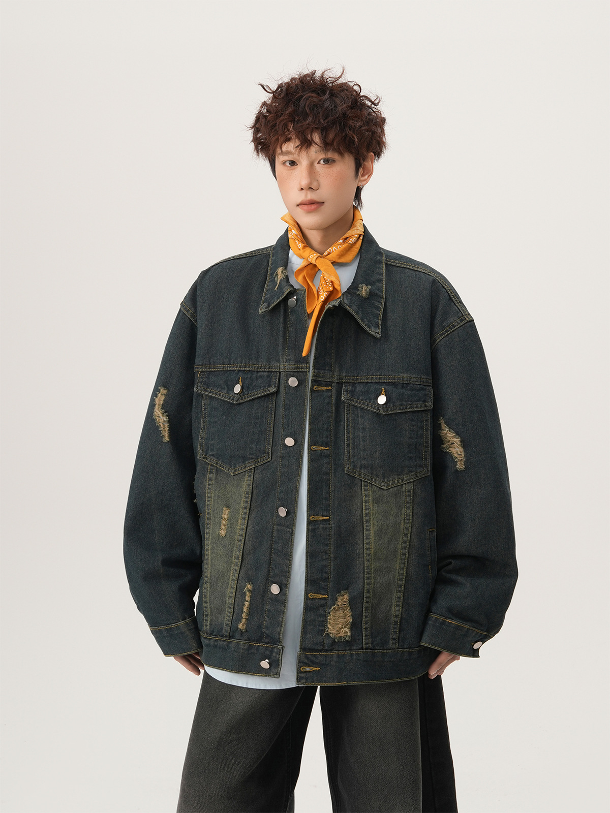 Veste en jean déchirée style A - Mens Fashion Denim Jacket avis et prix