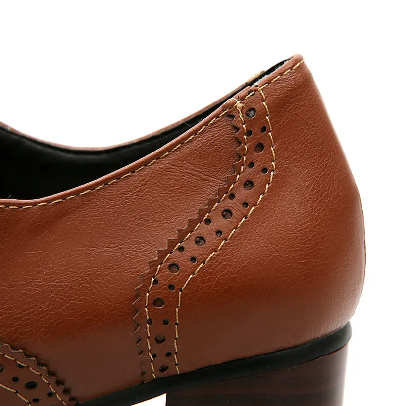 Escarpins britanniques à talon - Oxford Shoes Brogue avis et prix