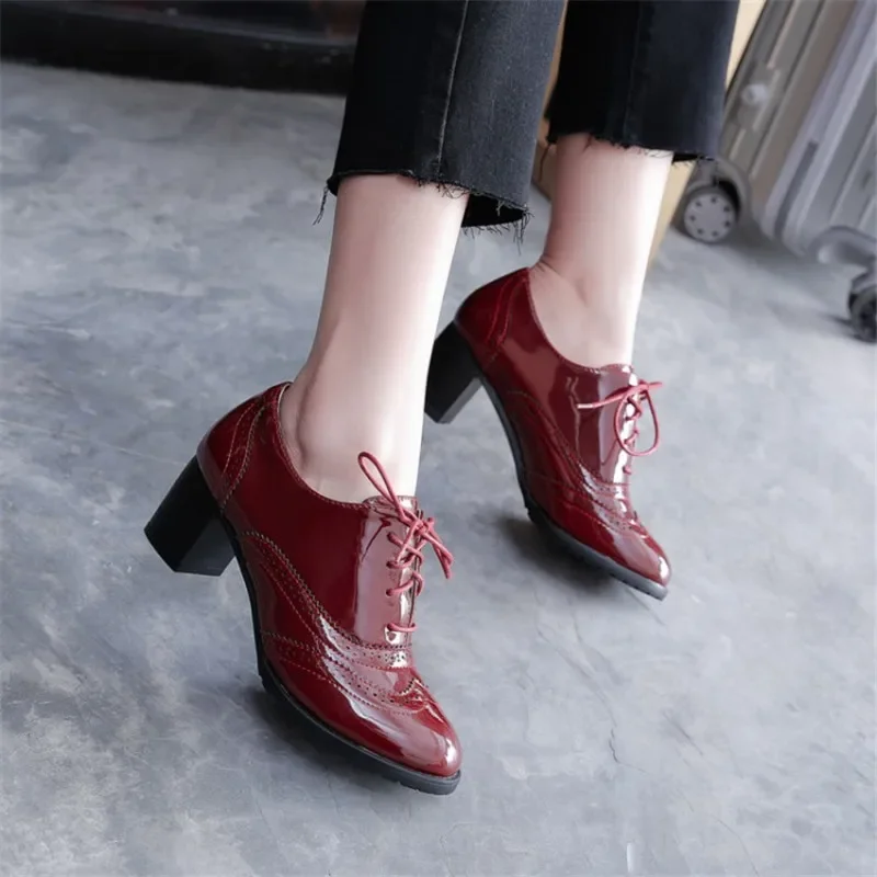 Oxfords-Escarpins britanniques - Oxford Shoes Brogue avis et prix